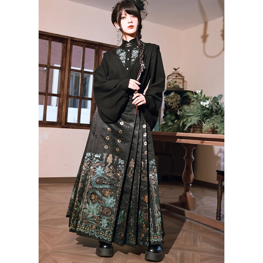 中華ゴシック 金織り巻きスカート 黒蛇柄 古怪舎 アラサー 大人ゴシック