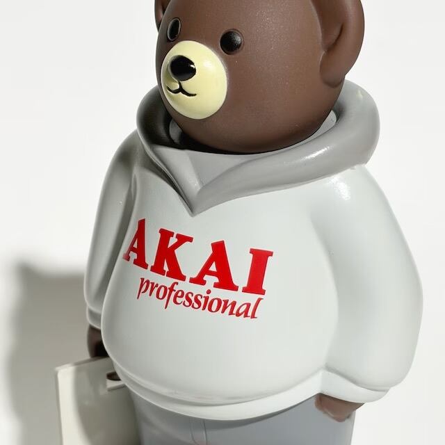 INTERBREED : DIGGIN' BEAR “AKAI professional” | FULLSPEC.