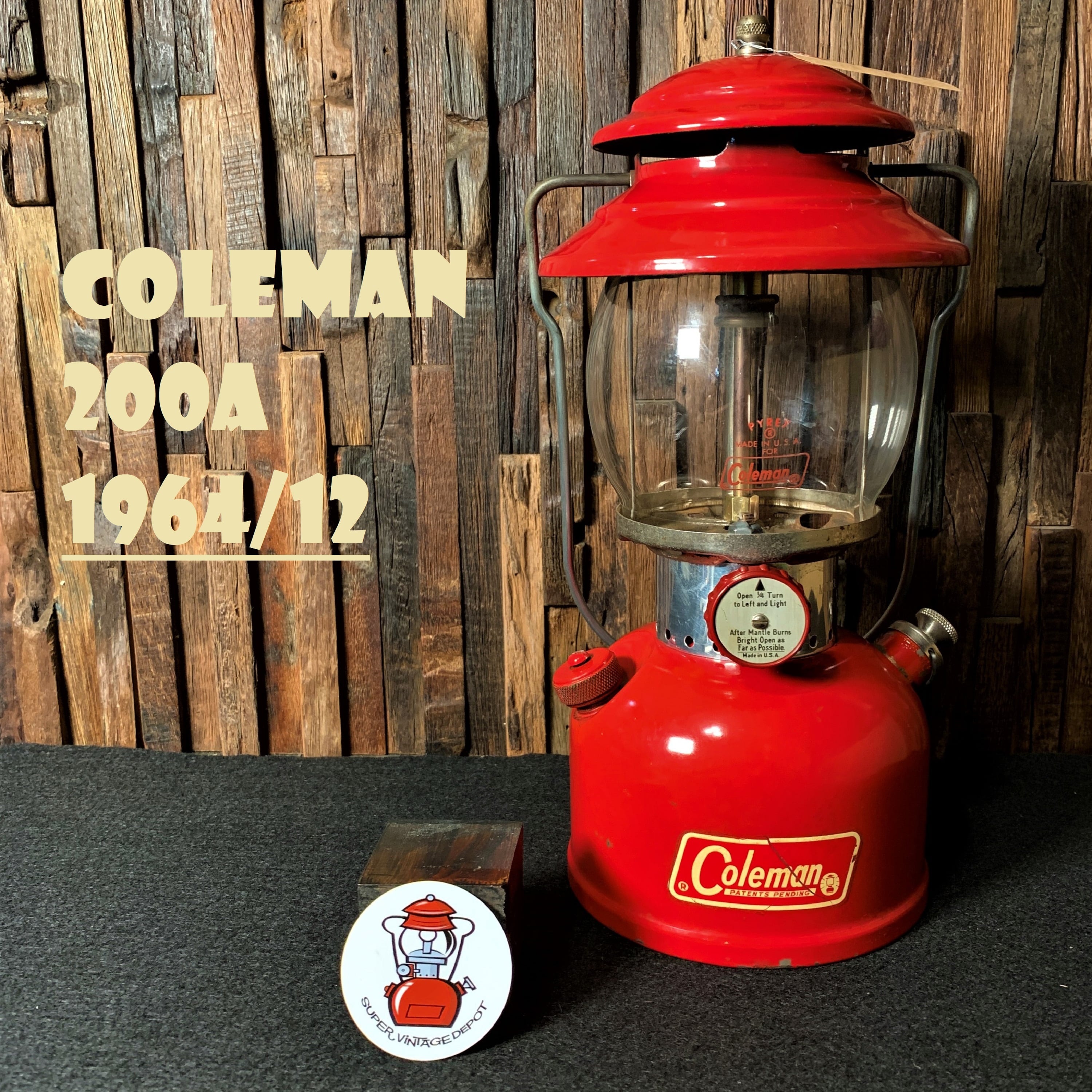 コールマン 200A 1964年12月製造 後期 パテンツペンディング 白枠 ランタン COLEMAN 完全分解製造済み パイレックスグローブ 美品  キャンプ バースデー | スーパービンテージデポ【Super Vintage Depot】