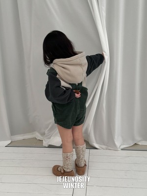 【即納】【JEJEUNOSITY】コーデュロイショートオーバーオール グリーン 80〜120cm 2025 WINTER 韓国子供服