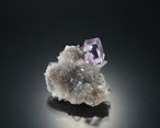 フローライト / クォーツ【Fluorite on Quartz】スペイン産