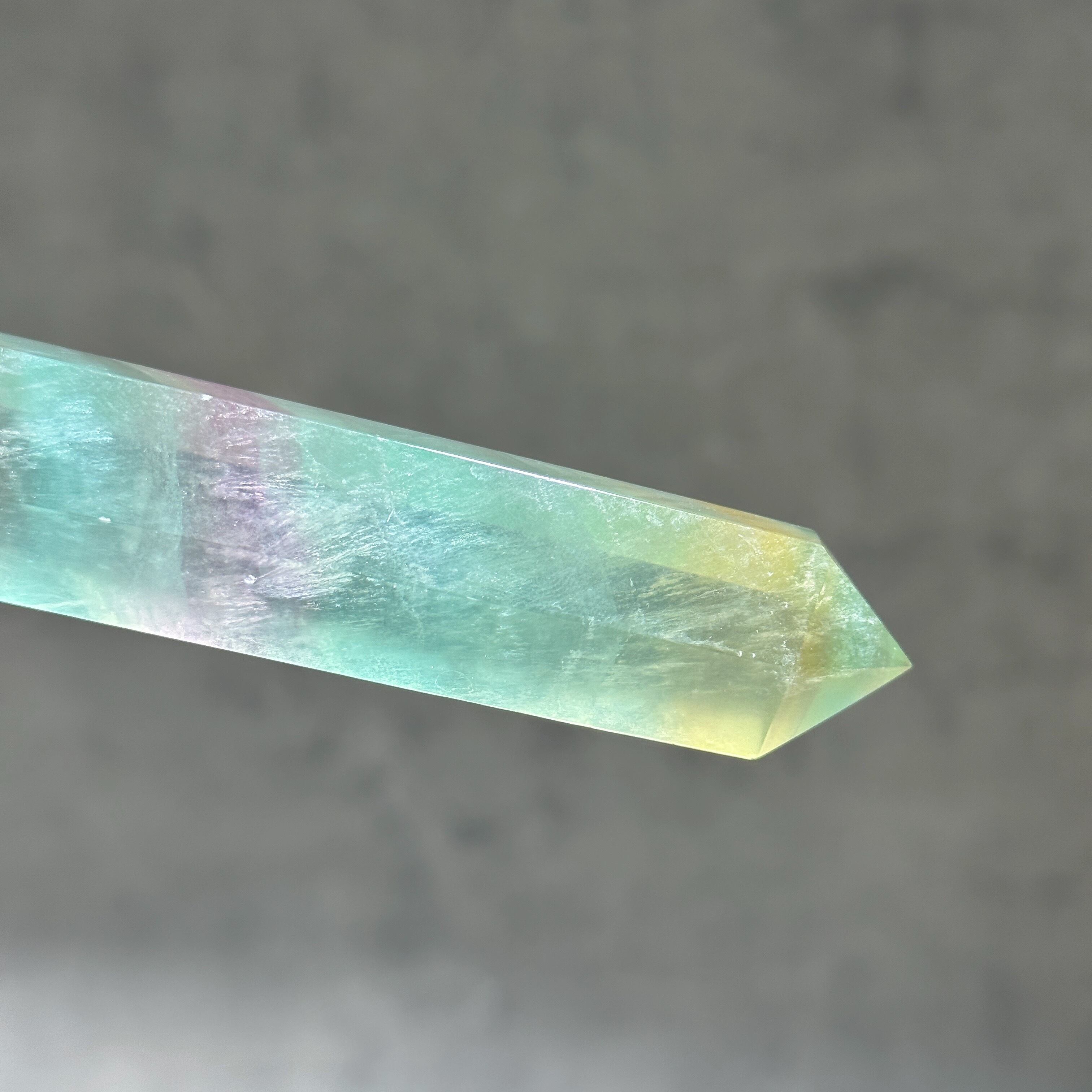 レインボーフローライト タワー型15◇ Rainbow Fluorite ◇天然石