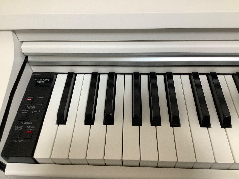 電子ピアノKDP75