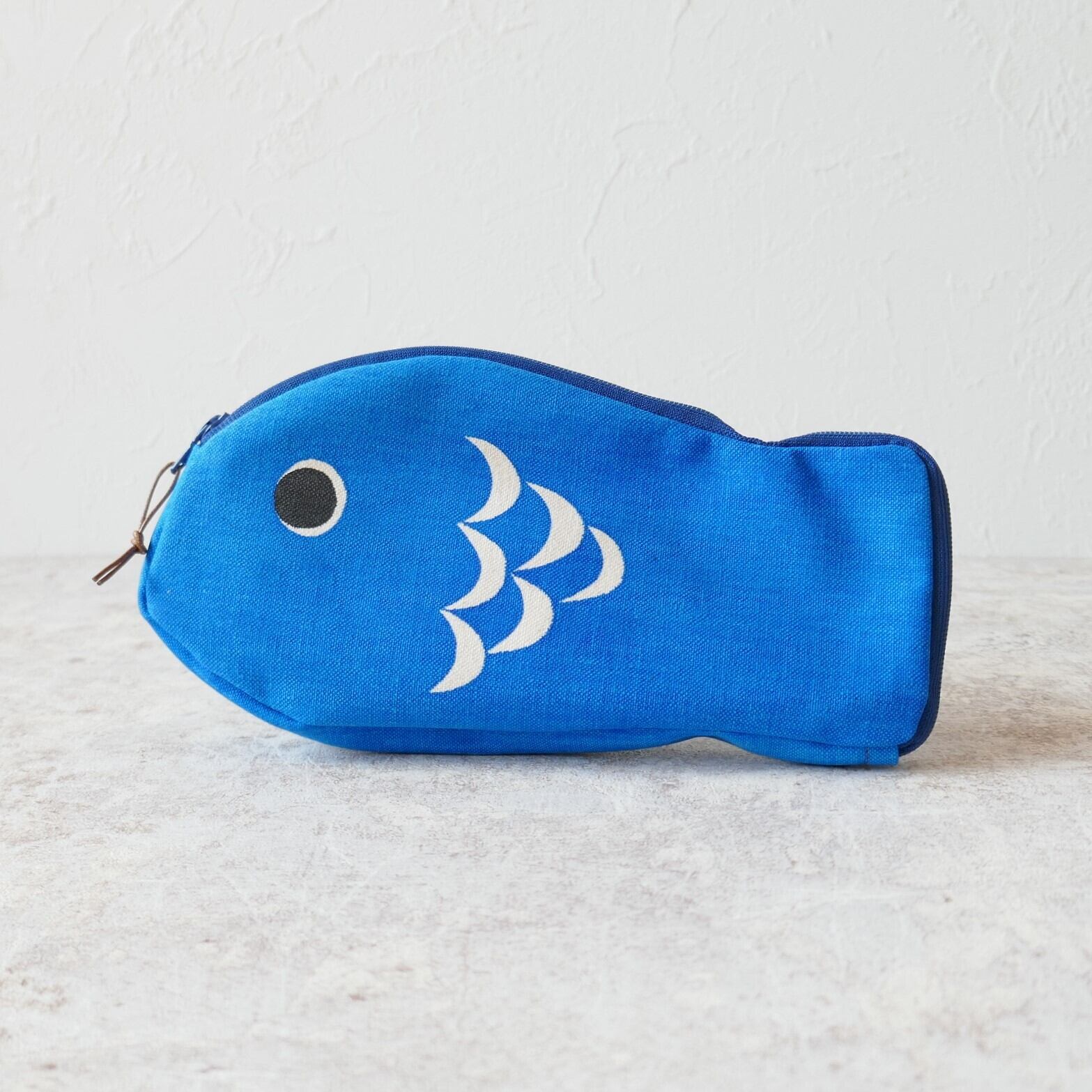 お魚ポーチ | zakka 7070ーオリジナルテキスタイル、手染めのポーチ