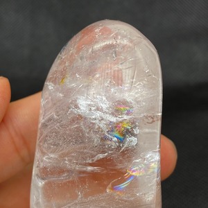 アイリス水晶　原石　レインボー　アイリスクォーツ