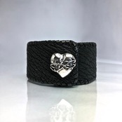 SHARK SKIN WRISTBAND [HEART] / シャークスキンリストバンド・ハート