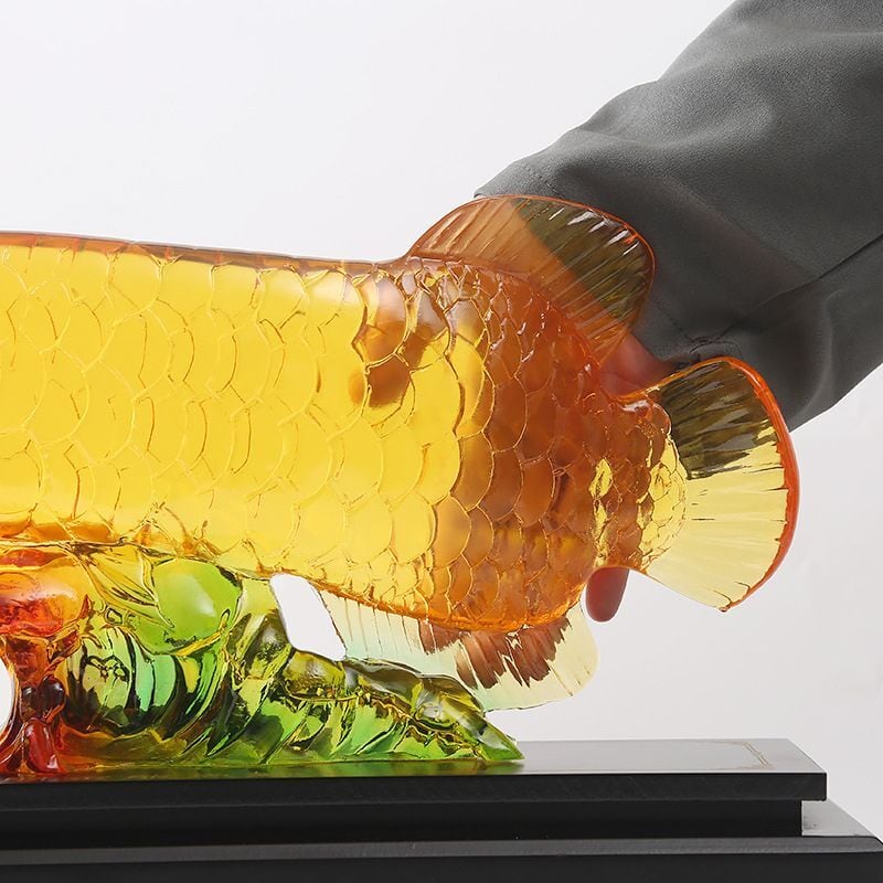 アロワナ 龍魚 置物 2体セット 金属製 風水 金運 商売繁盛 インテリア 7e7559b91fe12d6bcde921acca7419