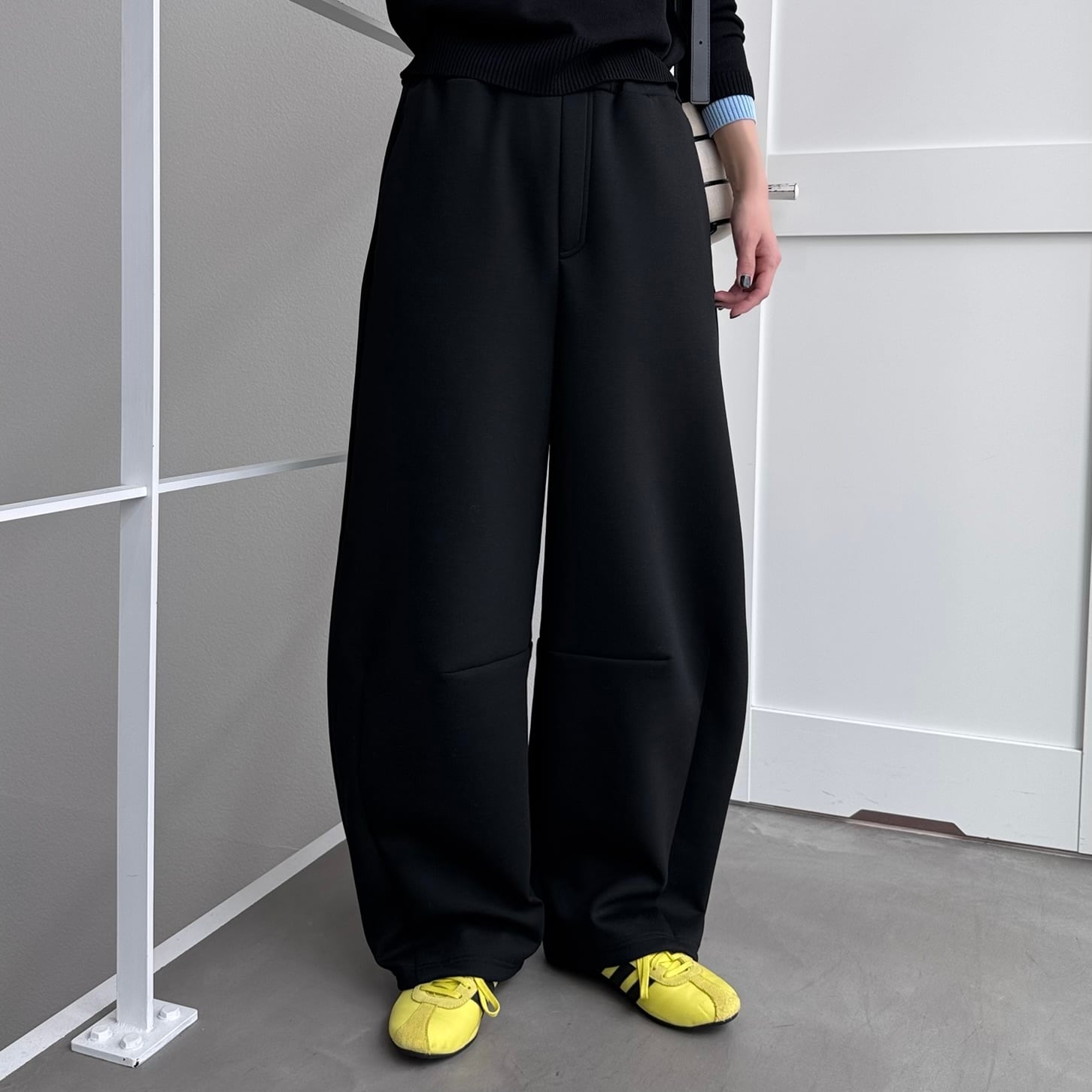 コクーンシルエットスウェットPT/ブラック | CFT.