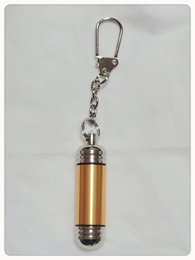 分骨 カラーカプセル