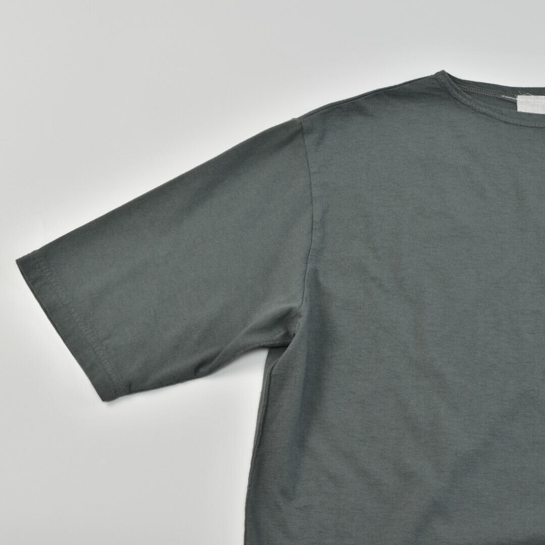 Fabrique en planete terre ファブリケアンプラネテール 後染め5分袖ボートネックTシャツ・オーシャングレイ