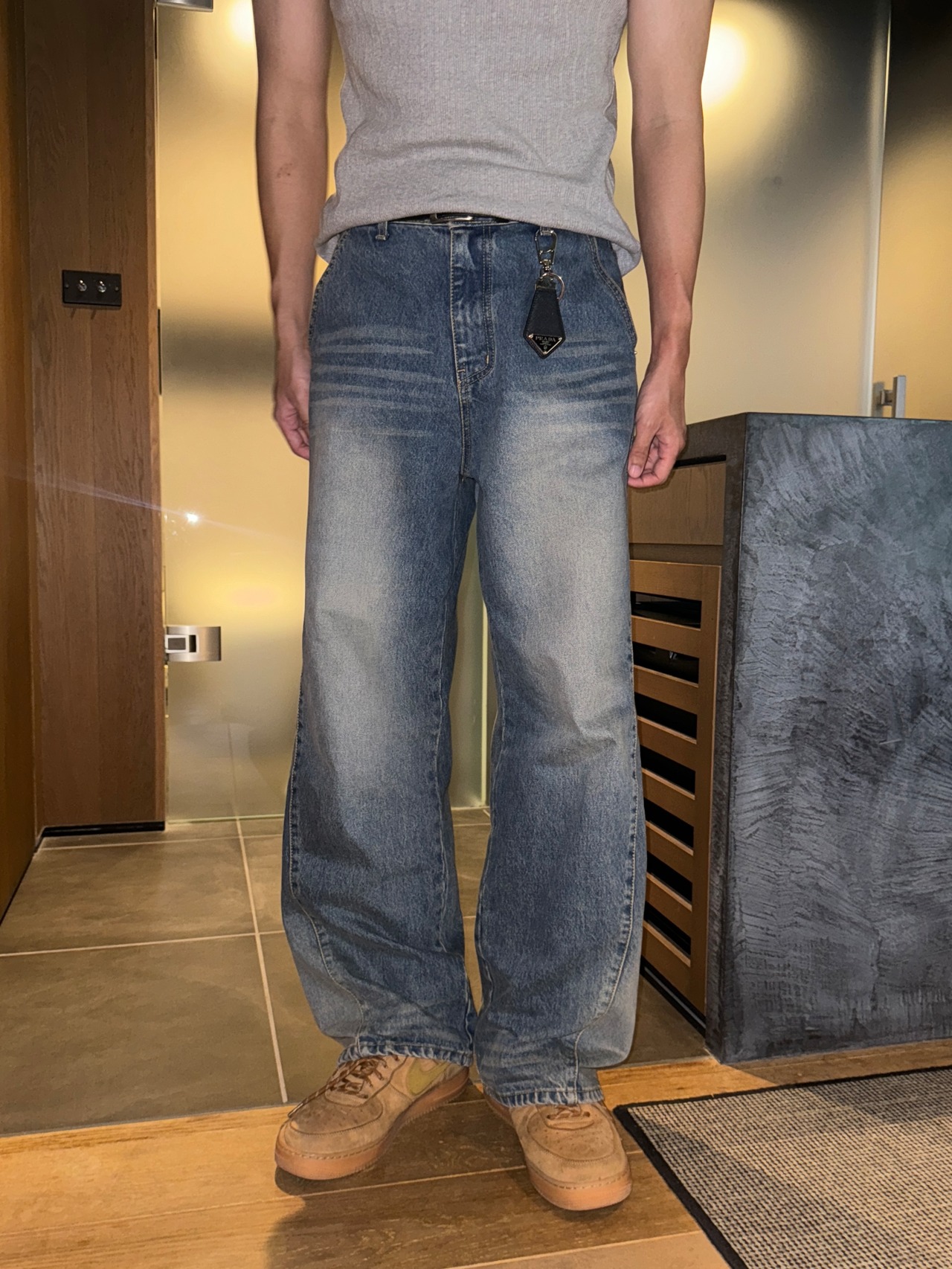 Cut-Off Cat Sand Washed Wide Denim [Blue] - 13
