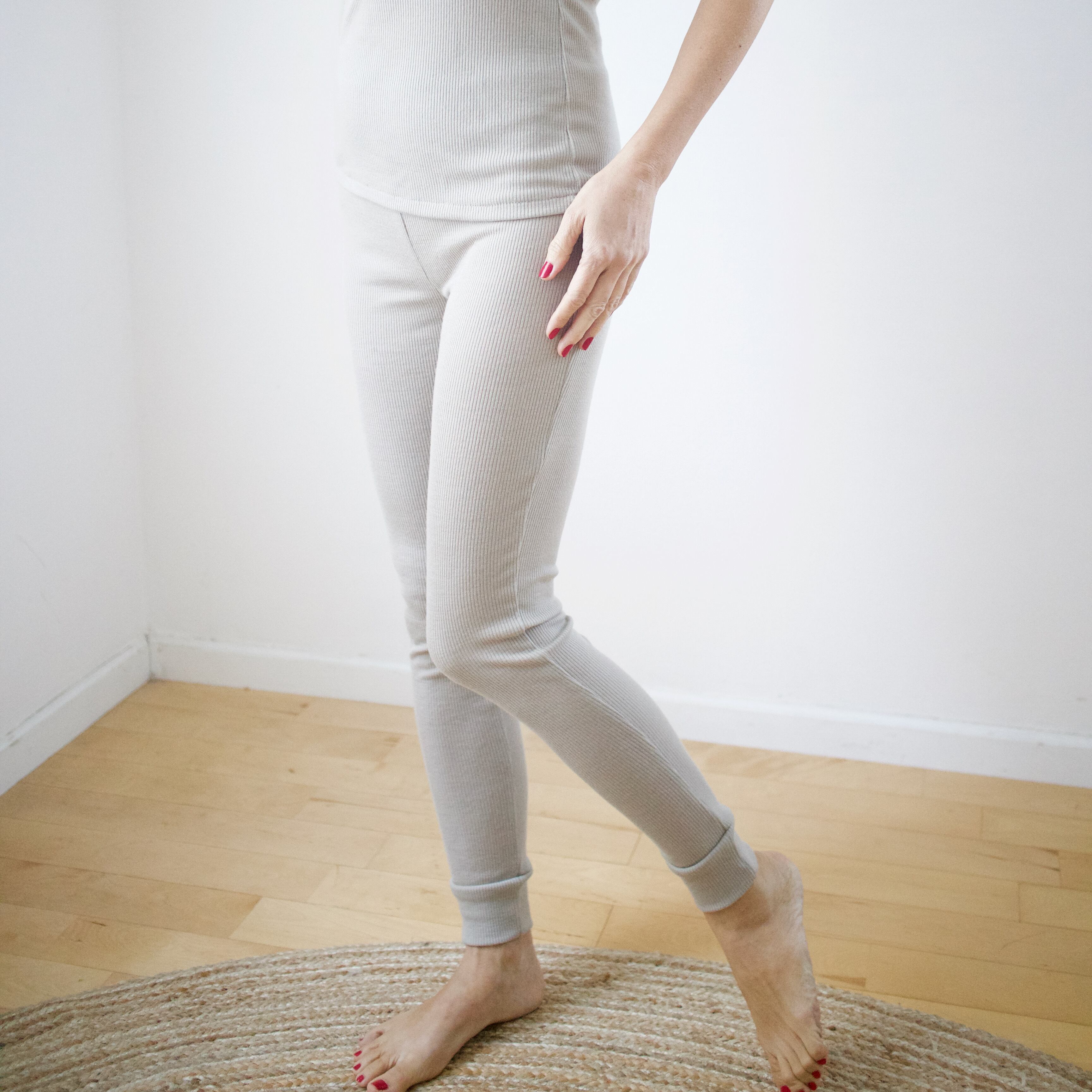 ウール100% <ウールリブレギンス> グレージュ