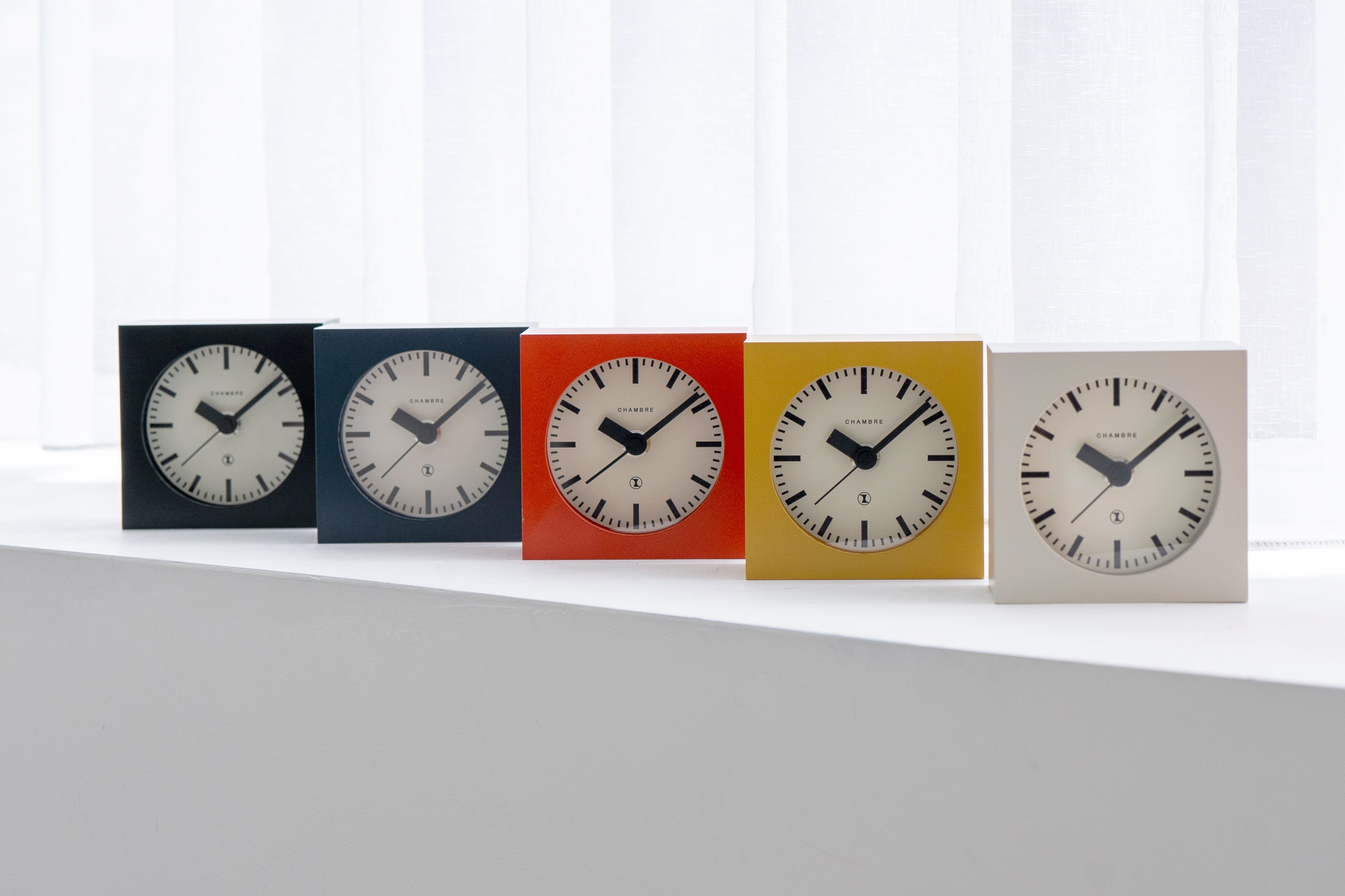 BLOCK DESK CLOCK BLACK | シャンブル【CHAMBRE】byインターゼロ