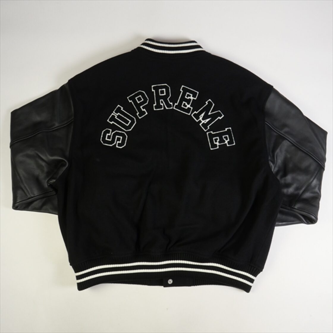 Size【M】 SUPREME シュプリーム 23AW Tiger Varsity Jacket Black  