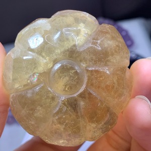 2.寝ているかぼちゃフローライト