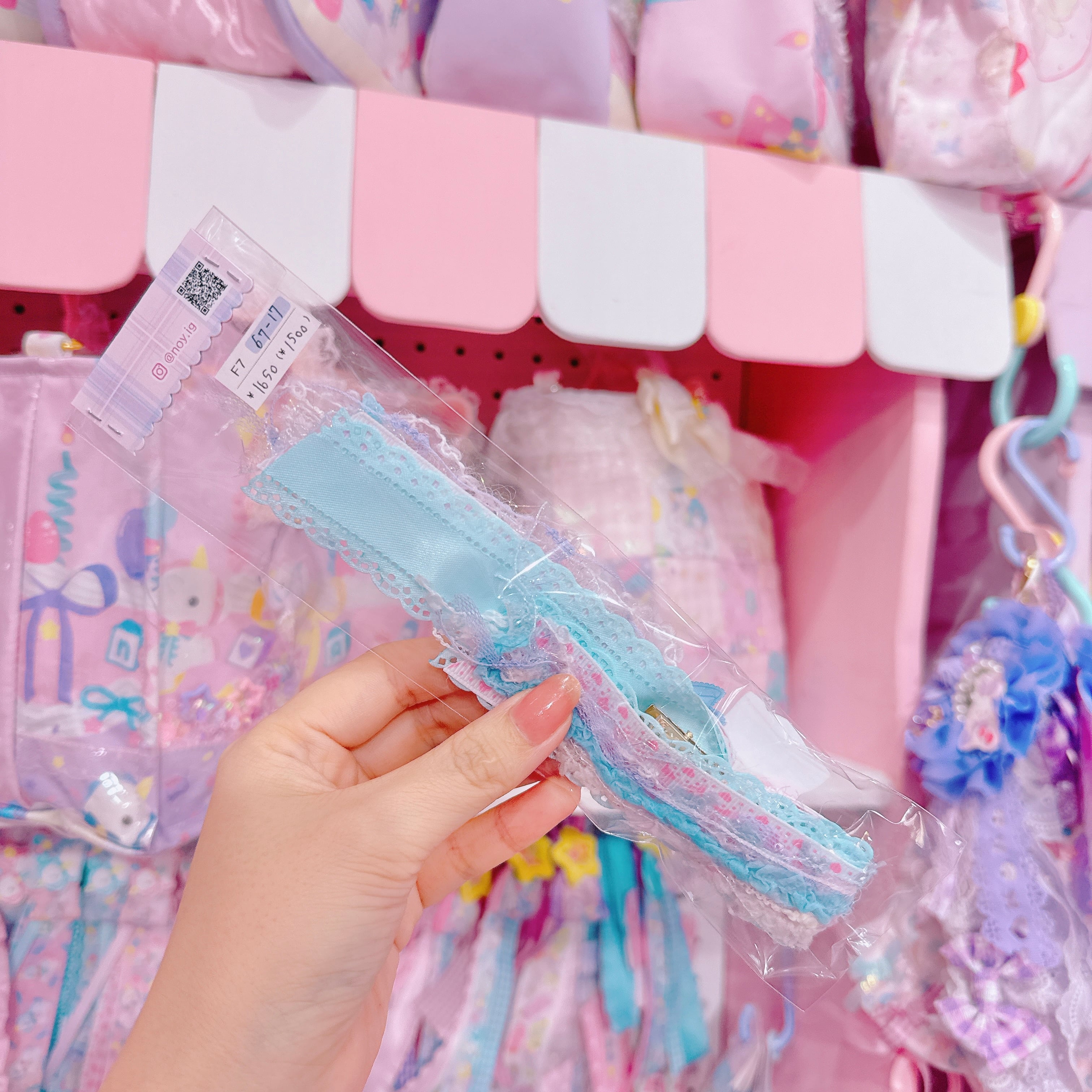 【F7】67-17ゆめかわポニーオーヘアクリップ