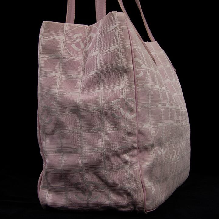 本物・送料無料・美品】CHANEL・シャネル・トートバッグ(ニュー