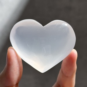 モザンビーク産ローズクォーツ ハート型04◇ Rose Quartz ◇天然石・鉱物・パワーストーン