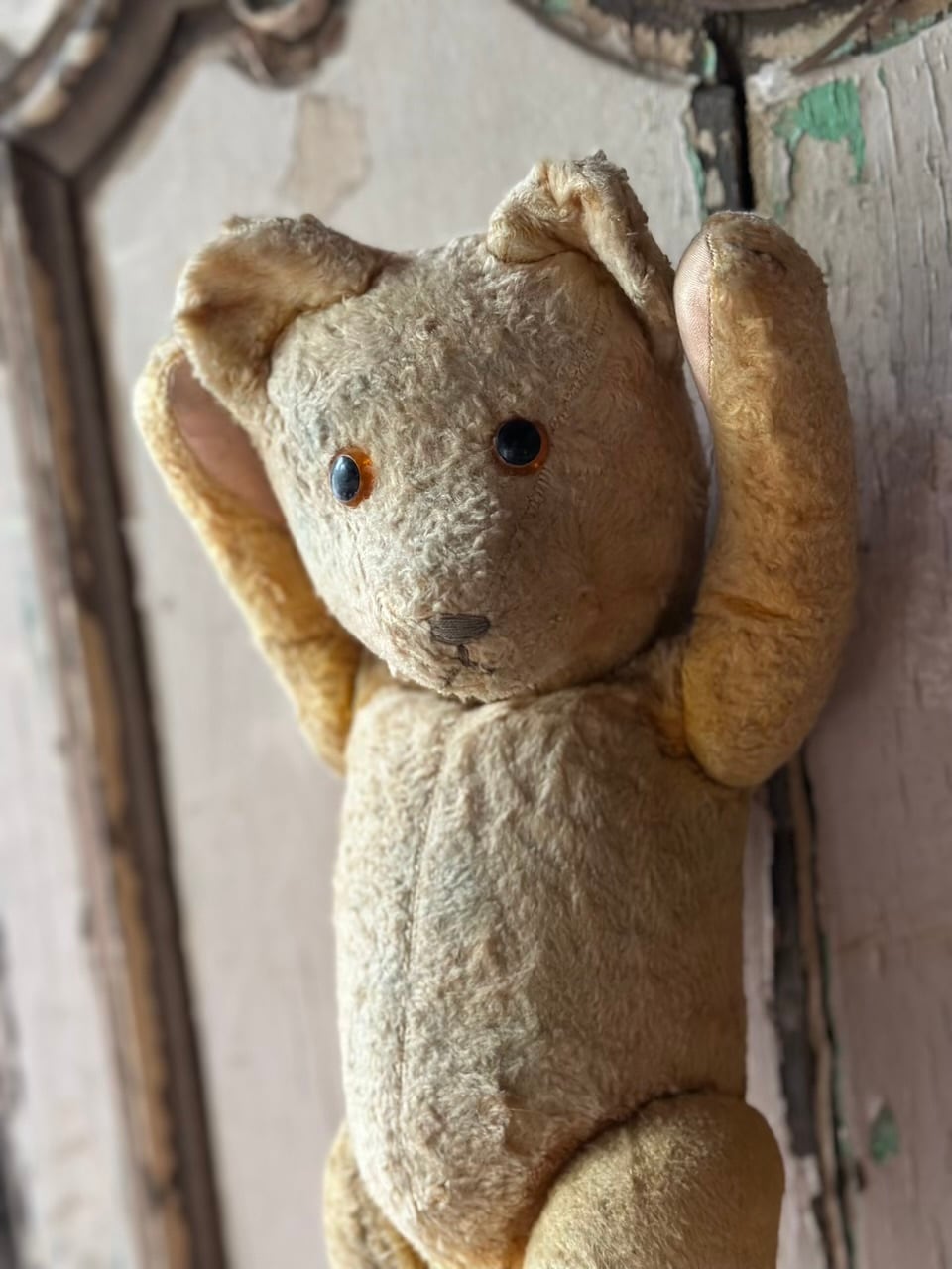 俯きベア くまのぬいぐるみ ベージュイエロー | Brocante de La