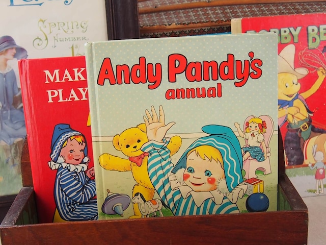 イギリスアンティーク　絵本　児童書　Andy Pandy's annual