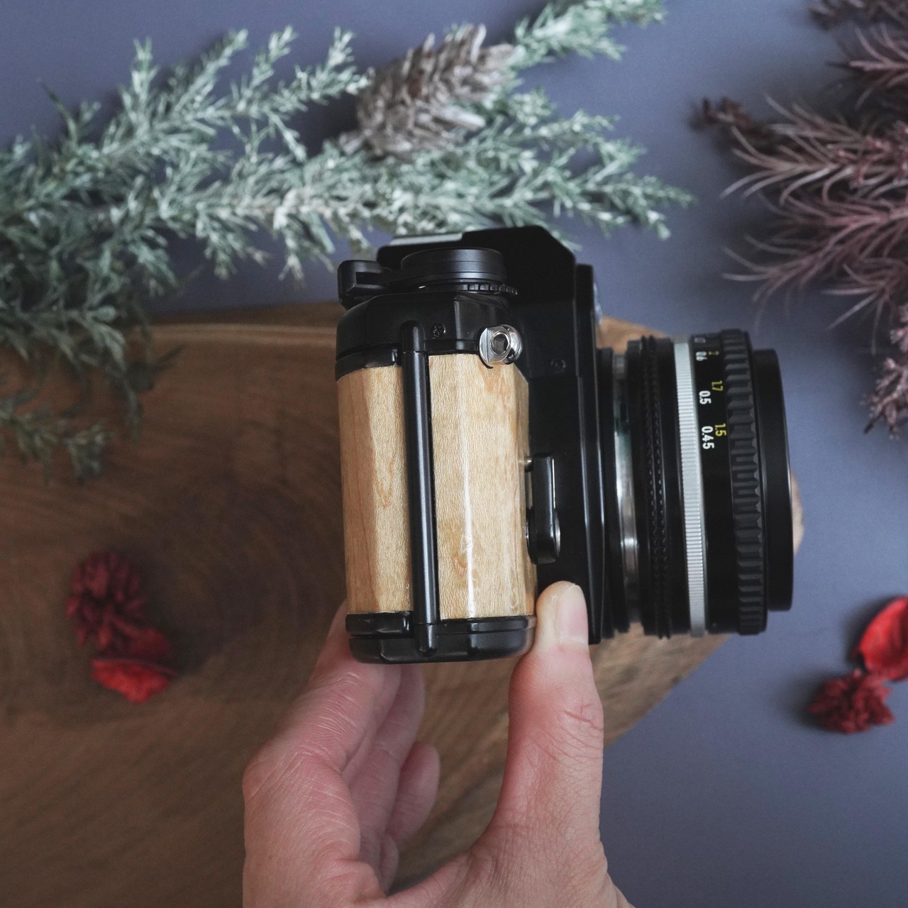 バーズアイメープル Nikon EM レトロフィルムカメラ 天然素材　一眼レフ　受注製作