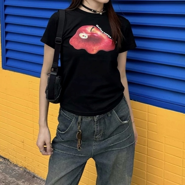 メルティングアップルグラフィックショートTシャツ 2col R02453