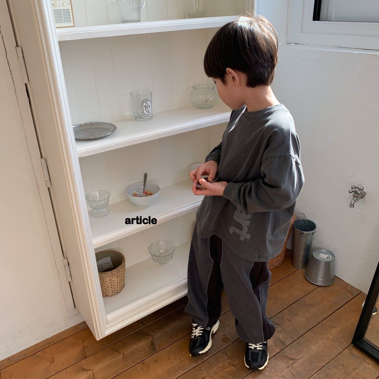 [article] Too Much Pants +fee2 / [아티클] 투머치바지