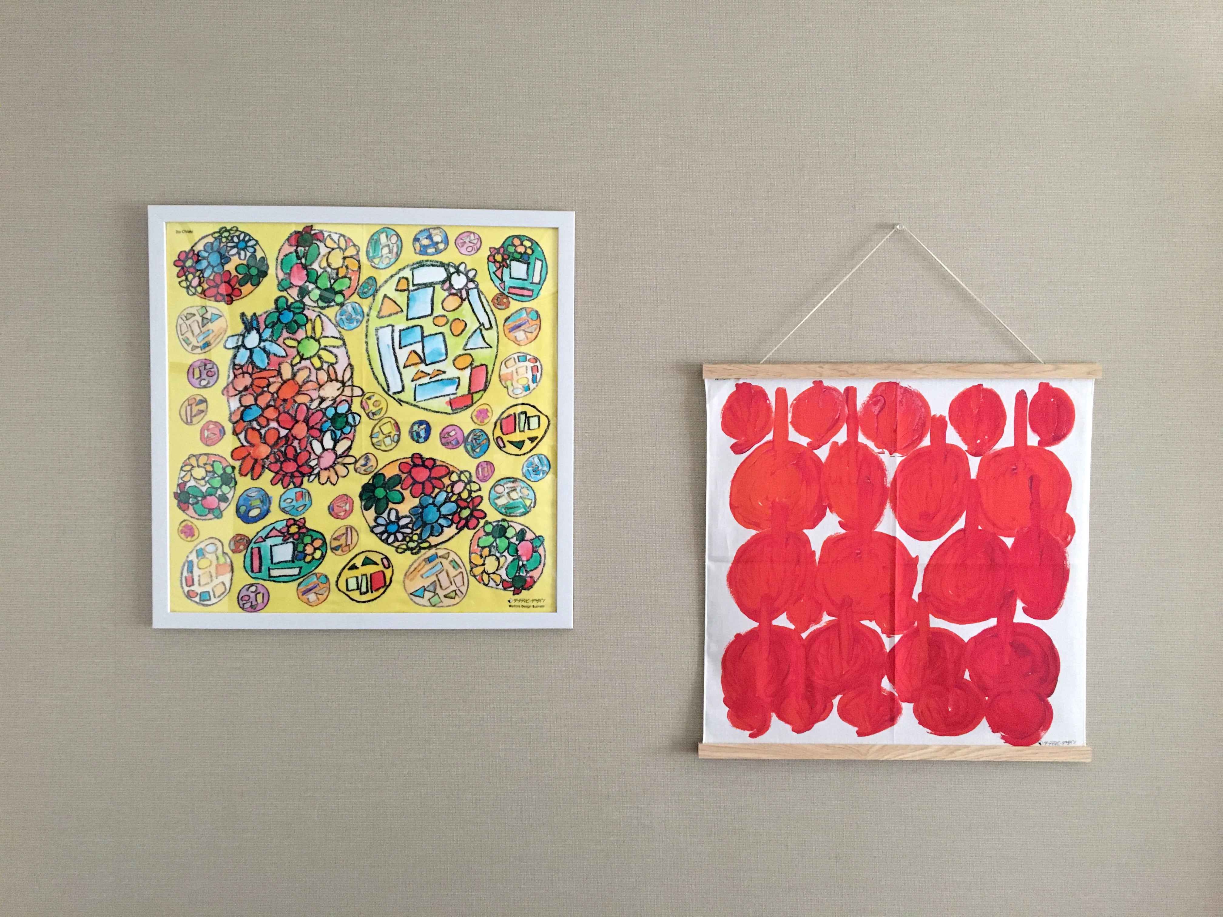 ハンカチになるアート【Square world】「りんご」／ダブディビ