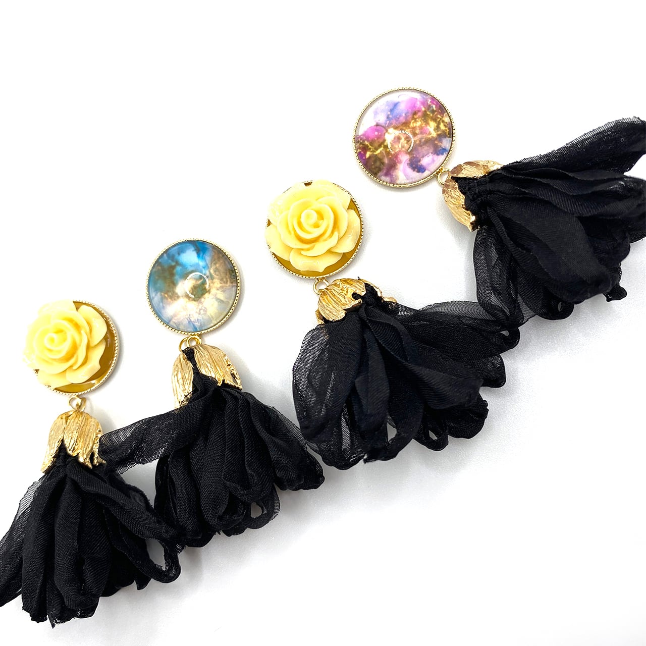 神を笑うことがもし許されれば - Black