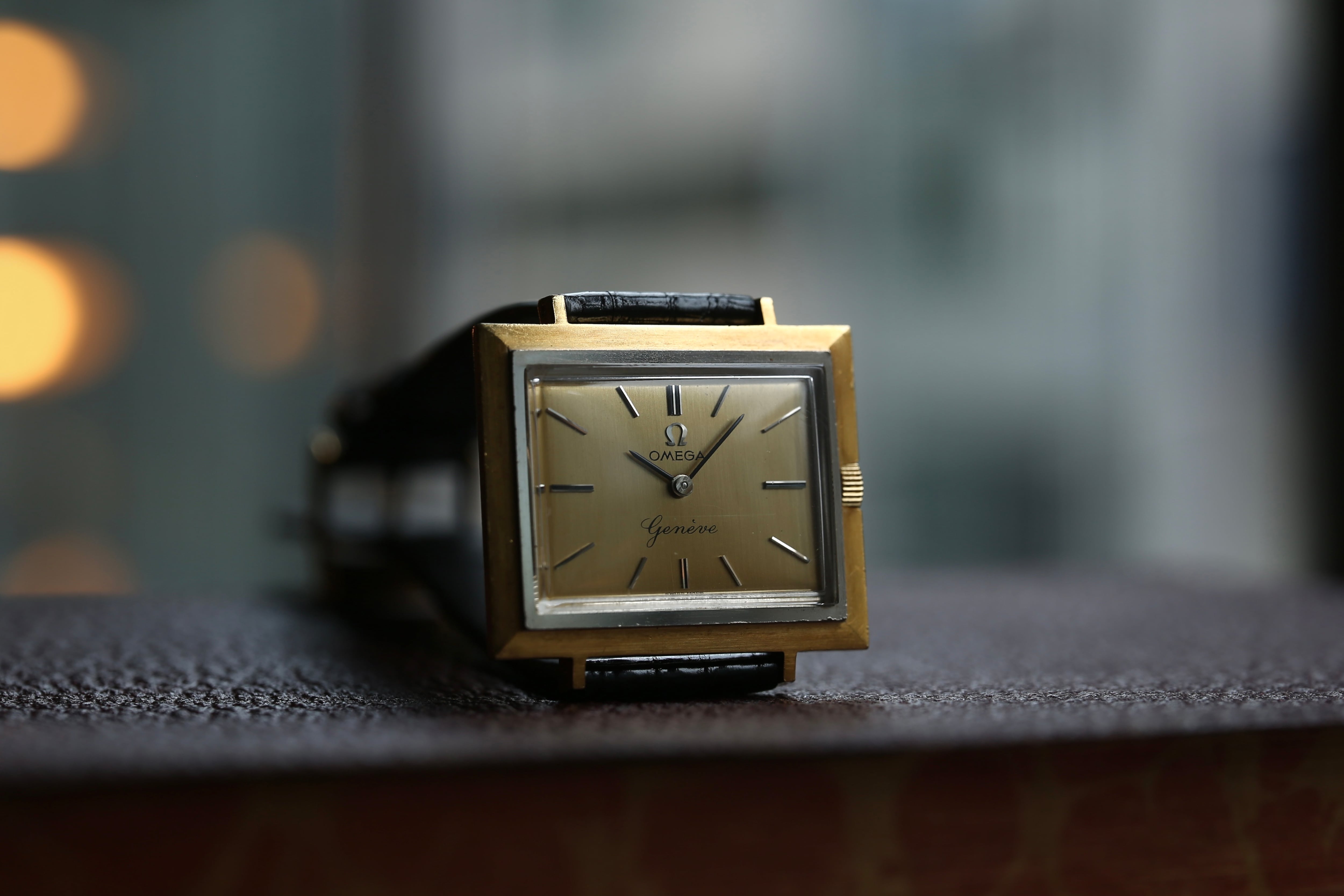 激レア　希少　レオナール　ジュネーブ　時計　レトロ　メンテナンス済み OMEGA】 1965年製 オメガ 『ジュネーブ 』変則レクタンギュラー 特殊