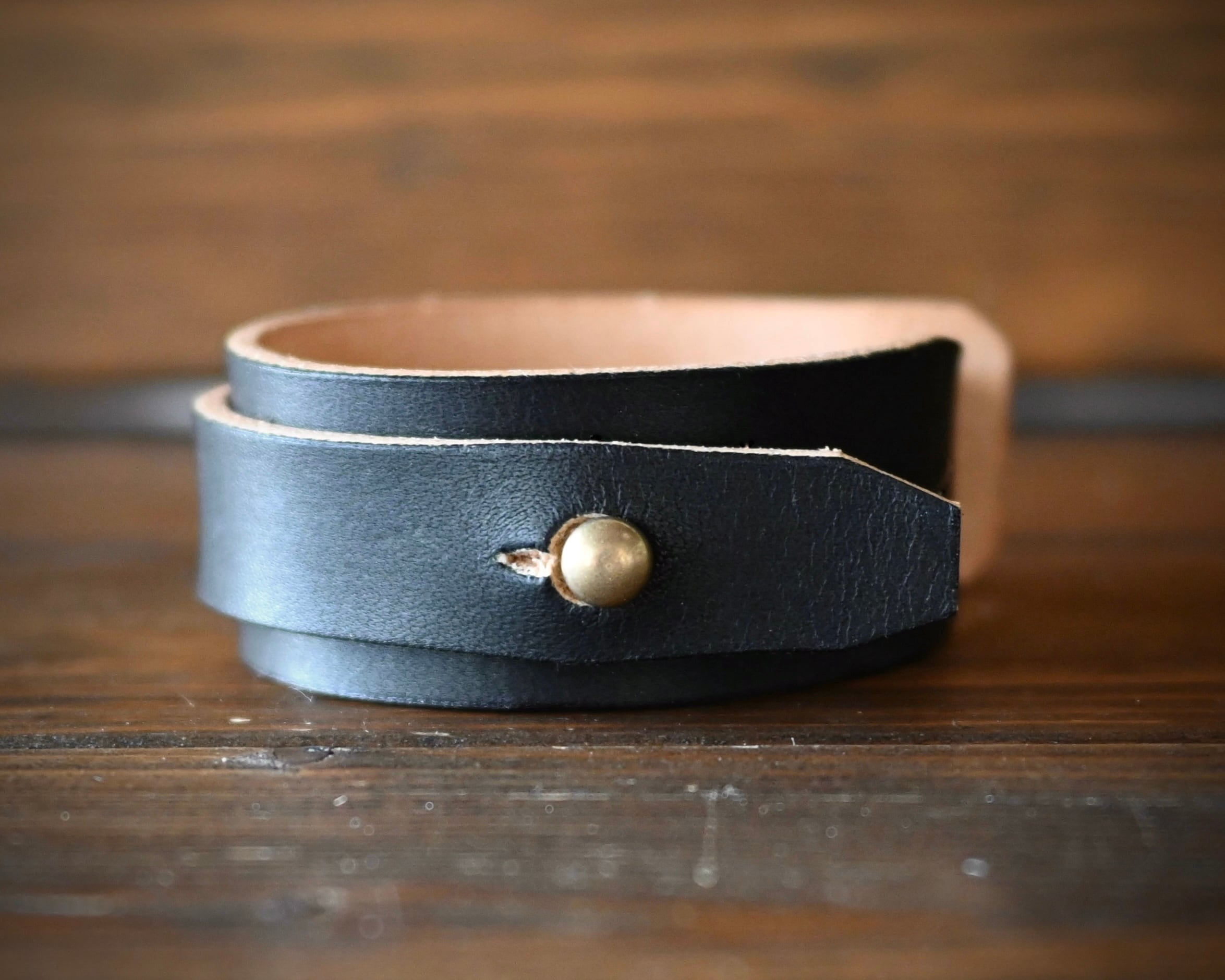 【Leather Bracelet “THE CUFF”】