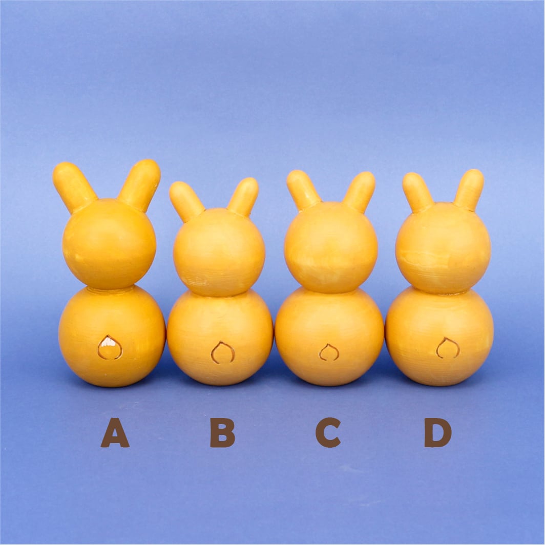 リュボフ・ブジキナ作 木製人形 ウサギ | GINZA HAKKO 木の香