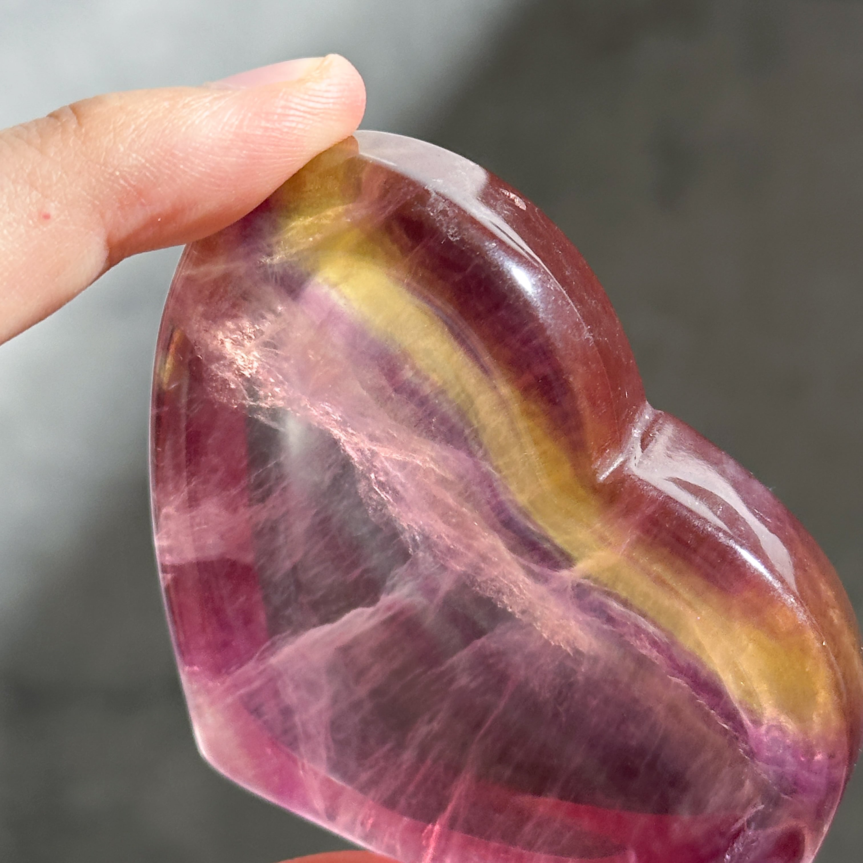 レインボーフローライトハート型のうつわ02◇ RainbowFluorite