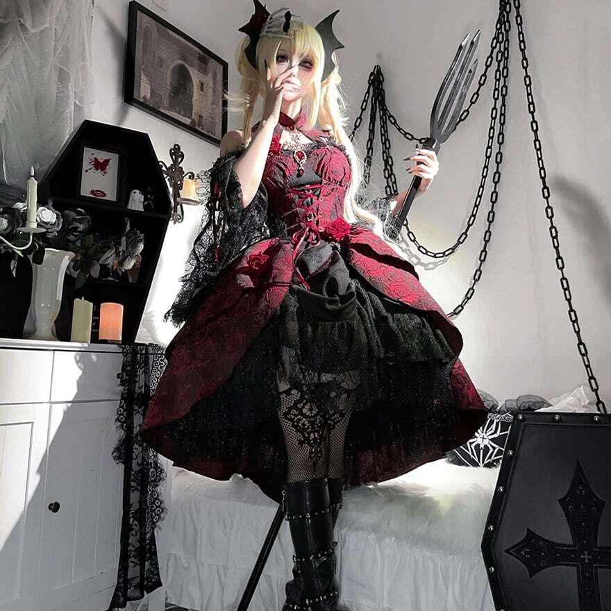 ロリータファッション 深紅の薔薇レースゴスロリロングワンピース