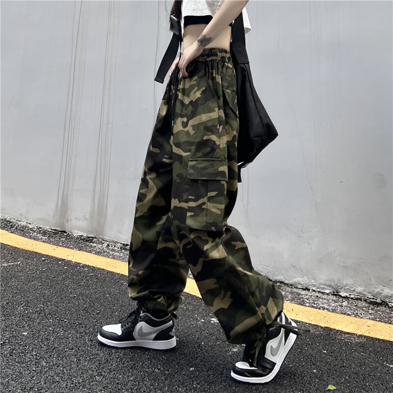 カモフラ柄フレアパンツ ゆったり韓国ファッション 迷彩柄パンツカジュアルパンツ 夏服韓国ファッションNEW