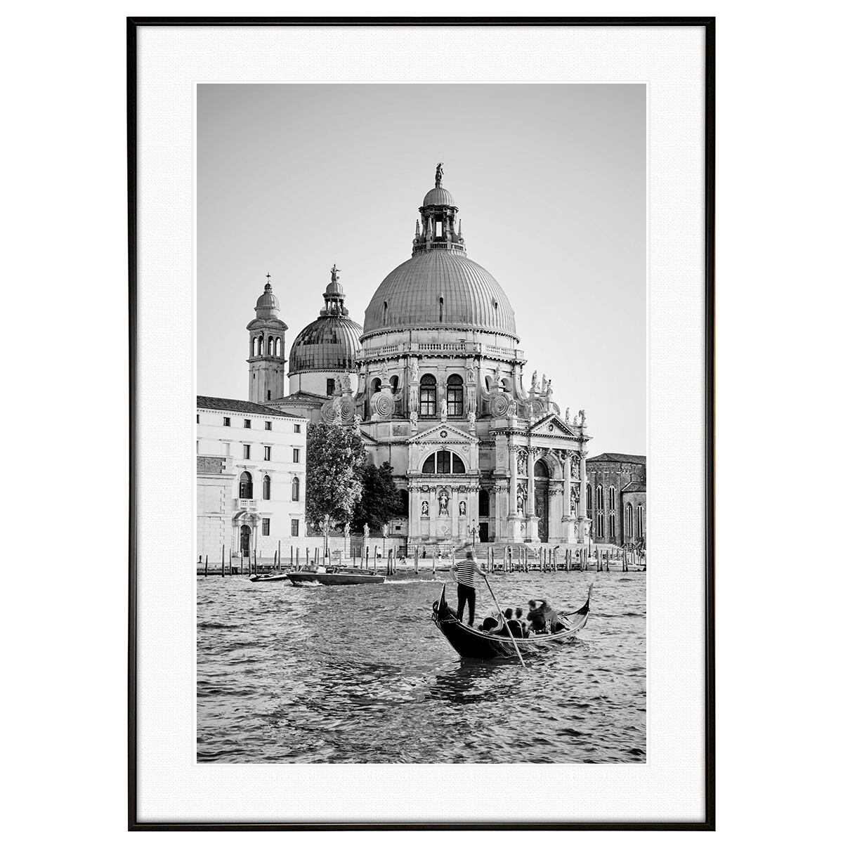 イタリア写真 ヴェネツィアの運河(ベニス・ベネチア) とサンタ・マリア・デッラ・サルーテ聖堂 インテリア モノクロアートポスター額装 AS1763