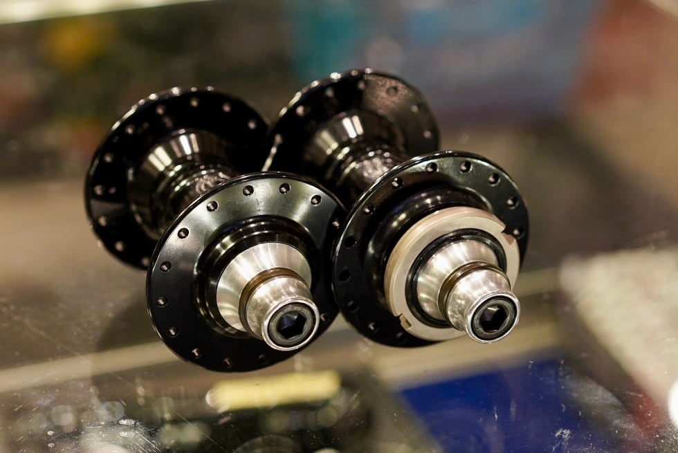 PROFILE RACING TRACK HUB SET ブラック | Counter Attraction