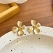 アイベラ レトロ花デザインピアス 선물