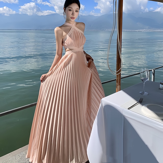 【dress】ウエストカットホルターネックワンピース　M33269