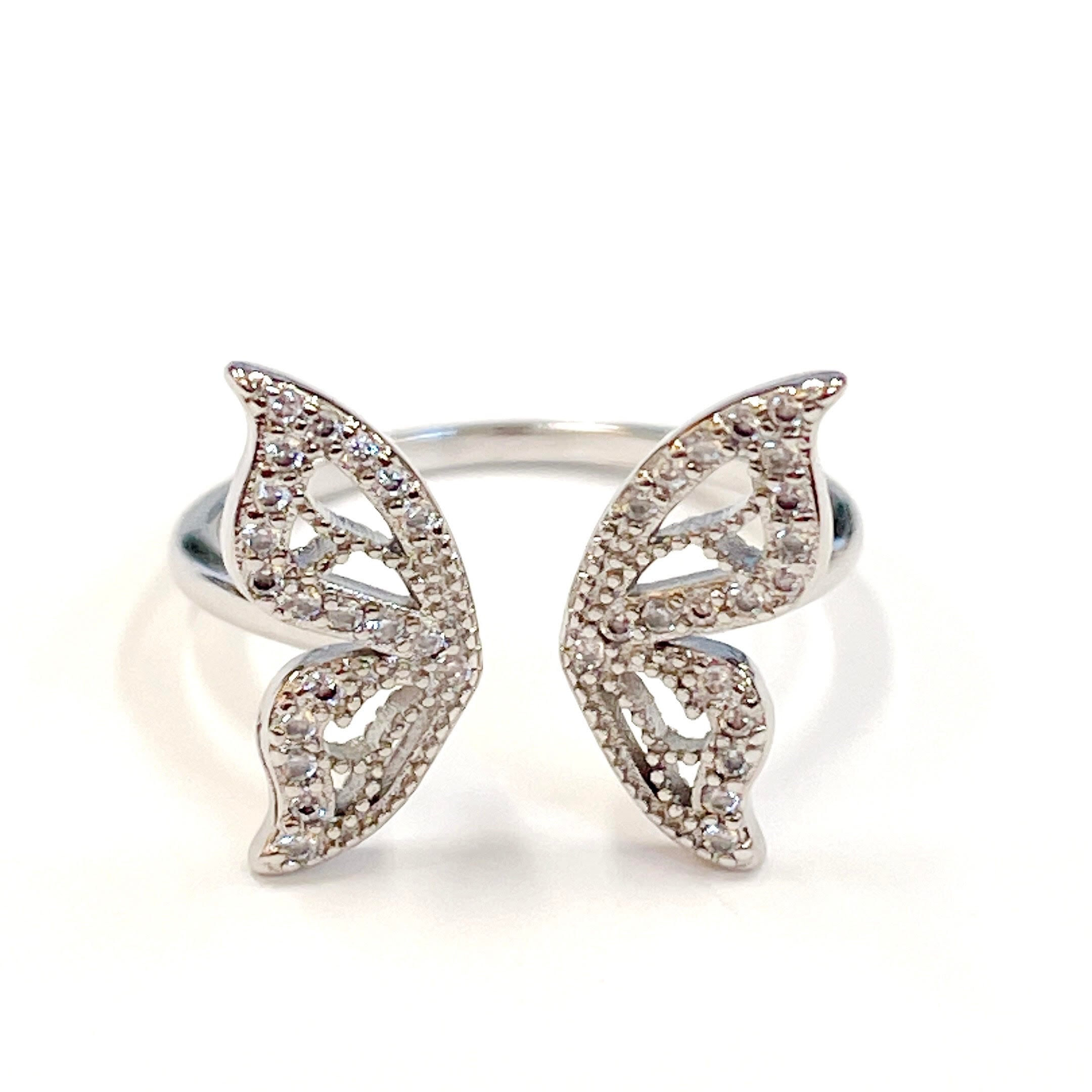 アッシュペーフランス 蝶モチーフシルバーカラー ストーン付 リング