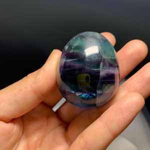 たまご　台座付きグラデーションフローライト