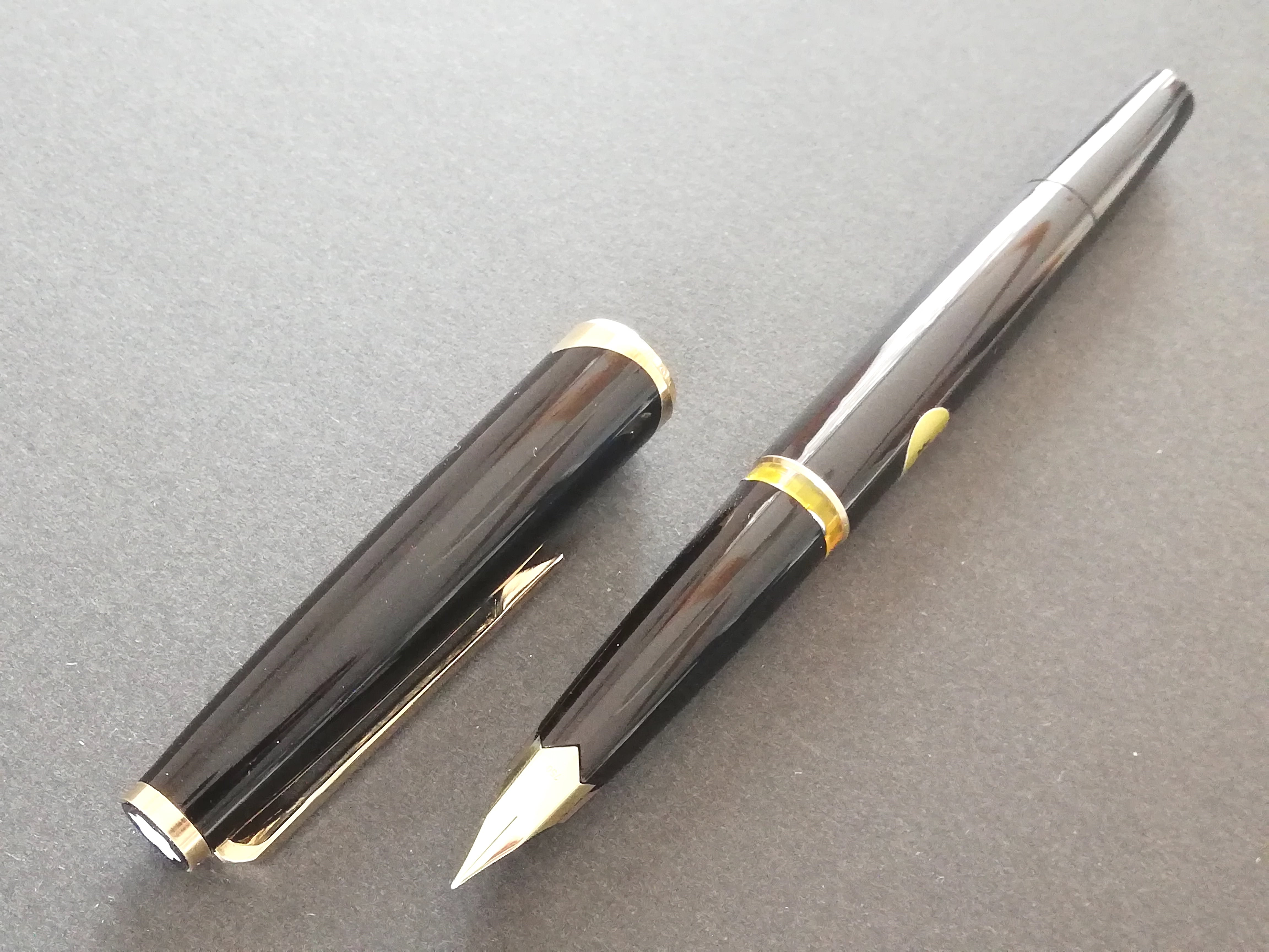 70s モンブラン 121 MONTBLANC 121 （極細字） 18K 02132 | 川口