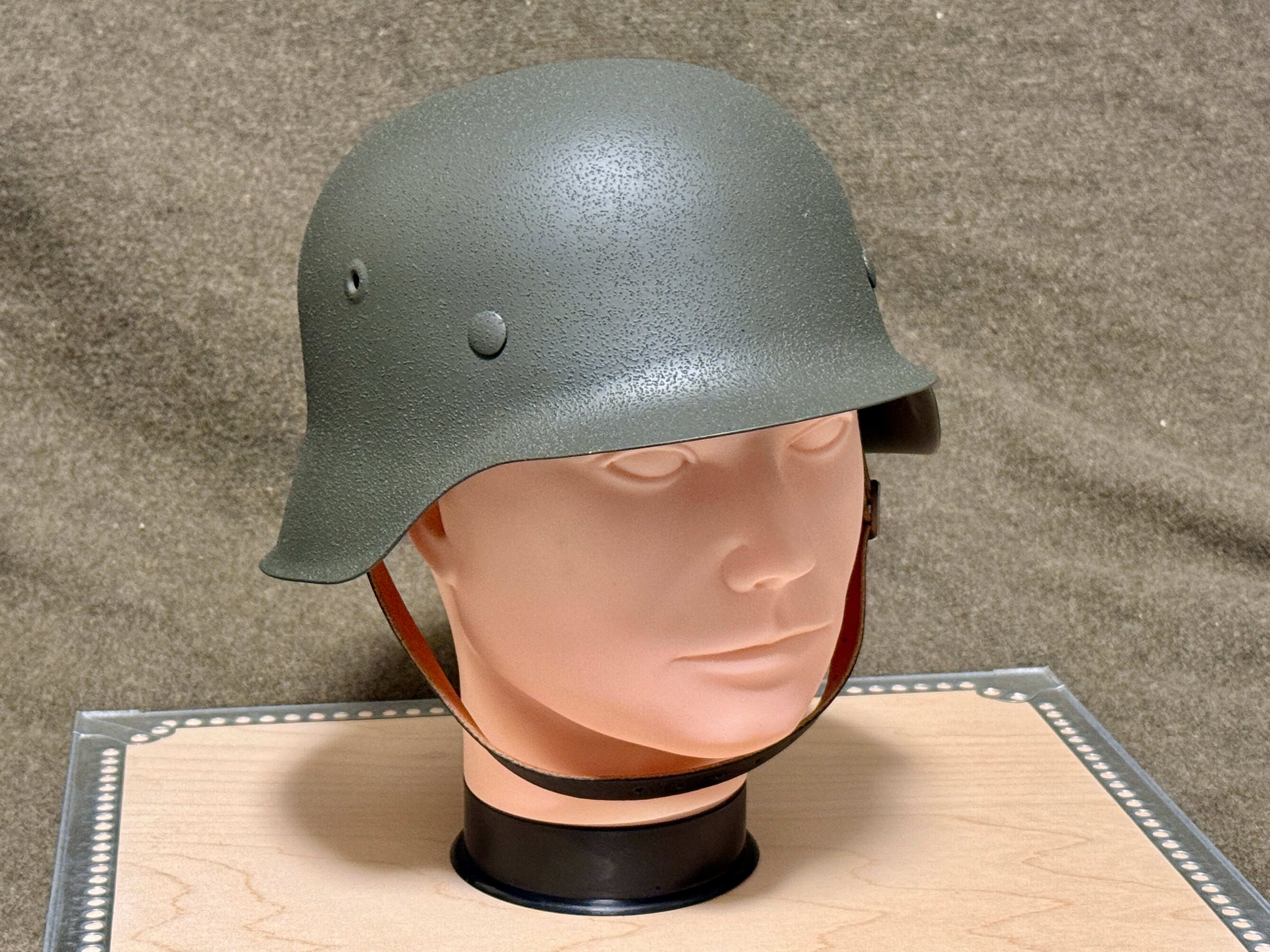WWⅡ ドイツ軍 M42シュタールヘルメット 酸化アルミニウム
