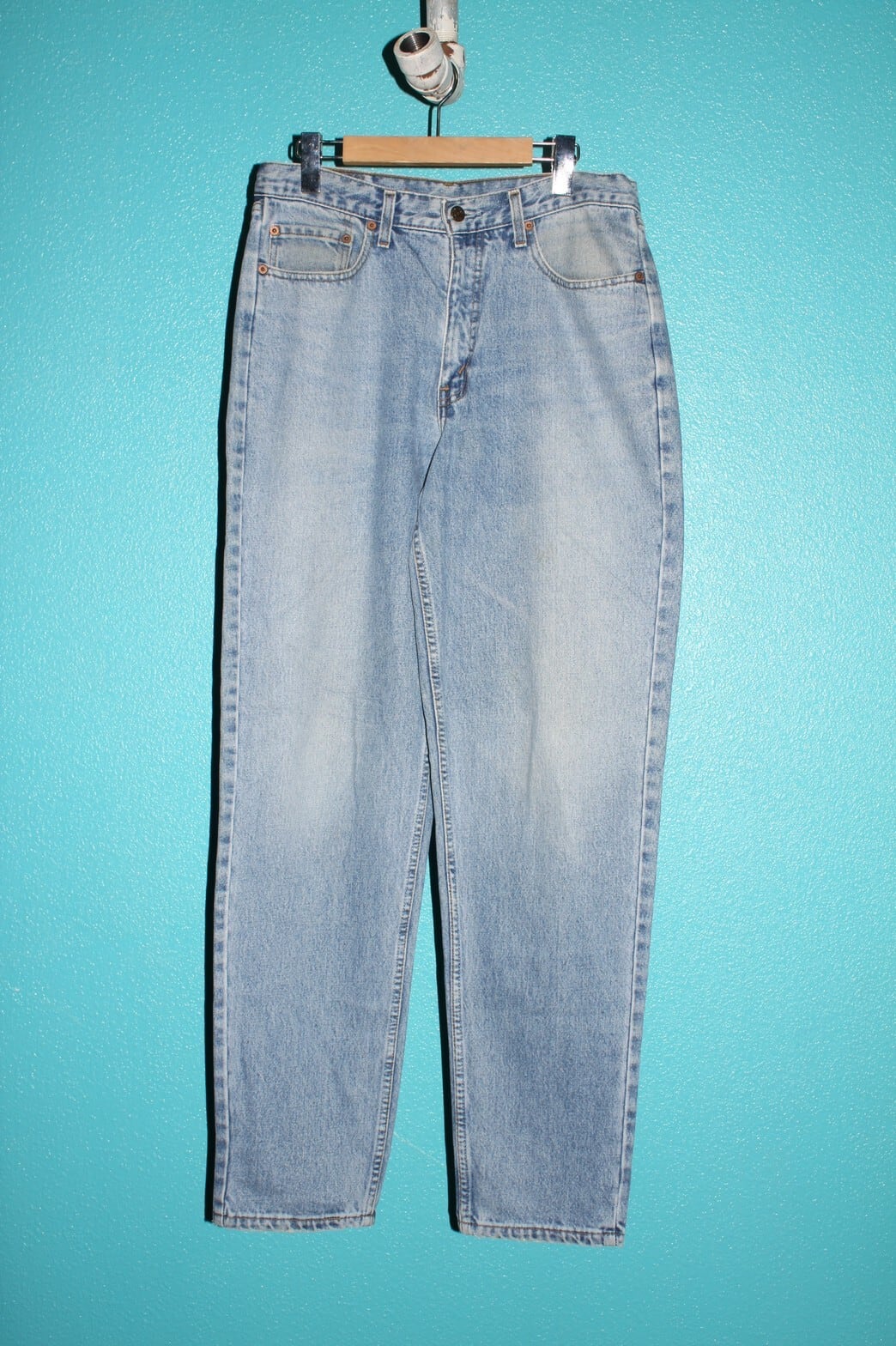 90s Euro Levis 