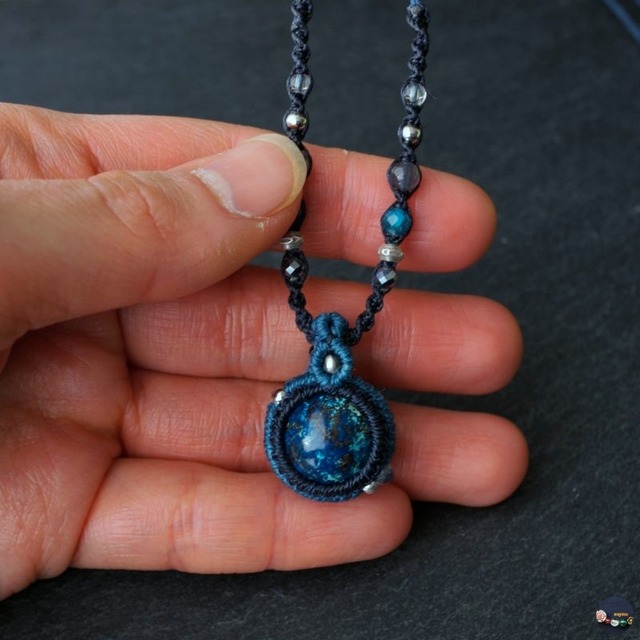 地球みたいなクリソコラのマクラメネックレス - Planet Earth -<情緒安定・表現力の向上>