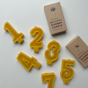 korys / HANDMADE BEESWAX NUMBER CANDLES-light color