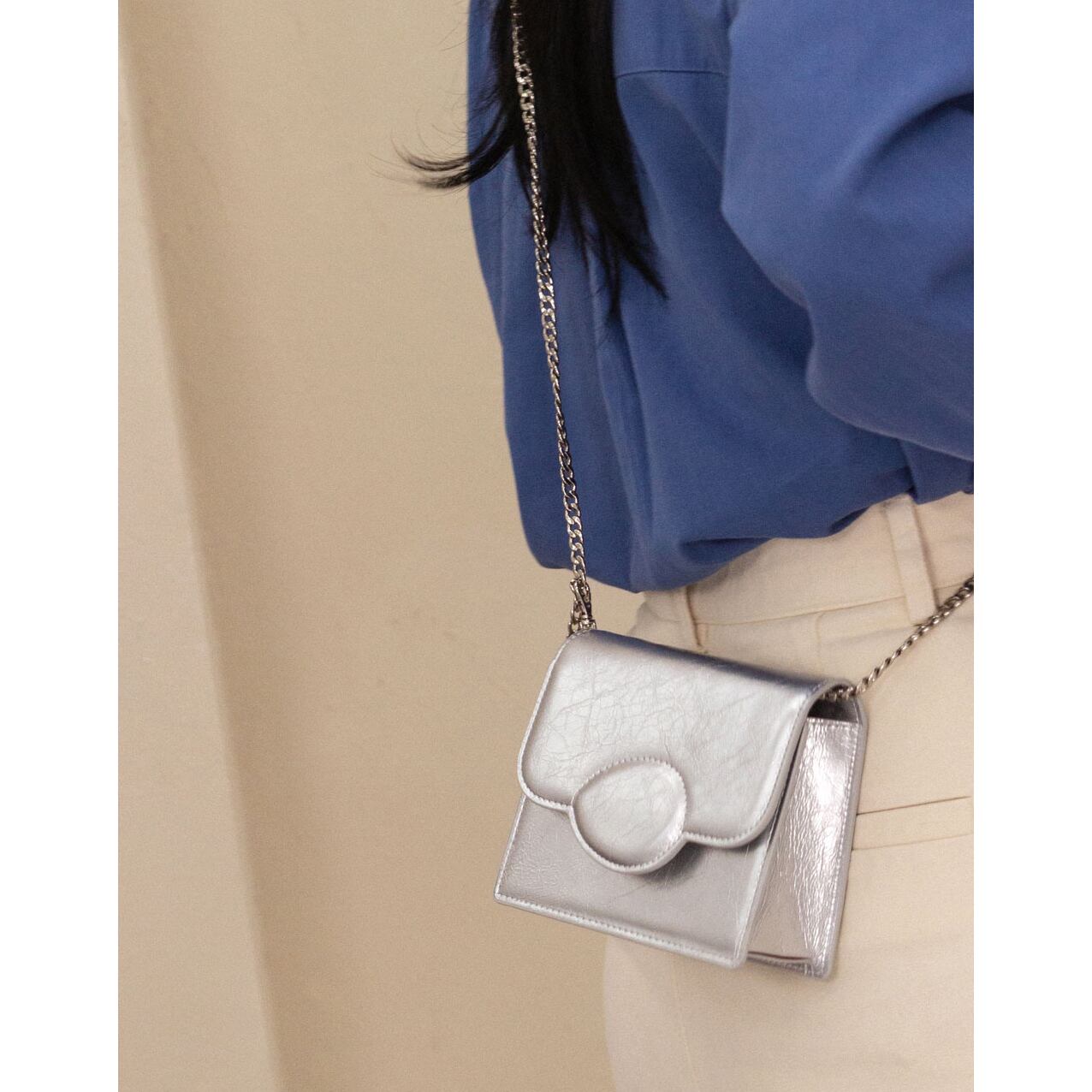 Pebble Mini Chain Bag WBMH646 チェーン ミニ バッグ 韓国ブランド wiing｜韓国ファッション 通販  ブランド・ストリート・ナチュラル・ユニセックス