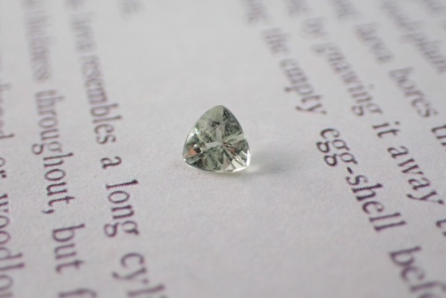 アンブリゴナイト　0.21ct　[C12-509]