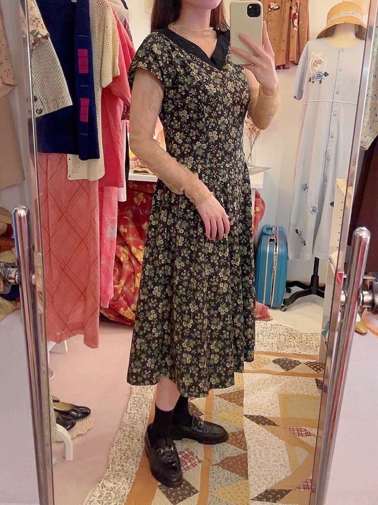 black lace flower tuck one-piece