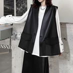 fake leather oversized vest / l0027